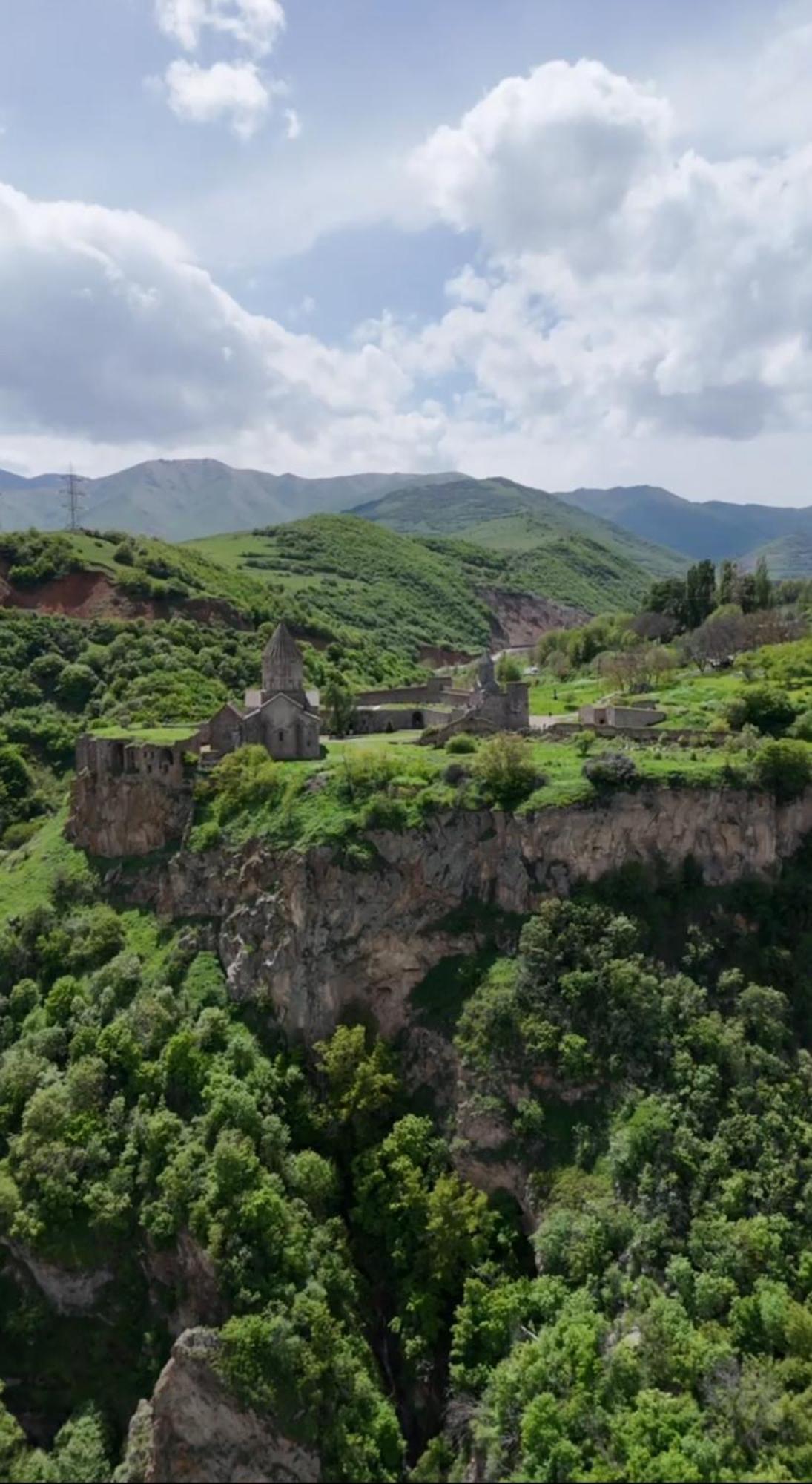 Alexmila Bed & Breakfast Tatev Exterior foto